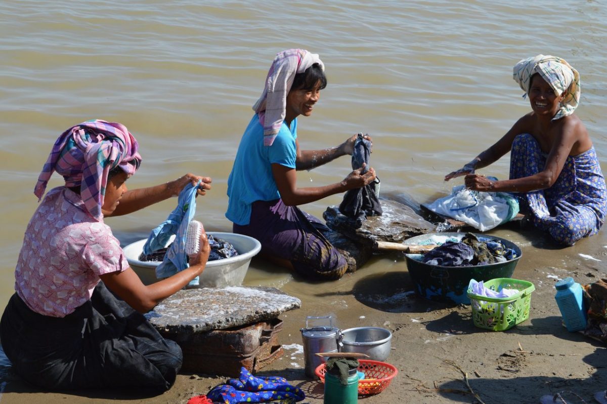 Life on the shores on the Irrawaddy River