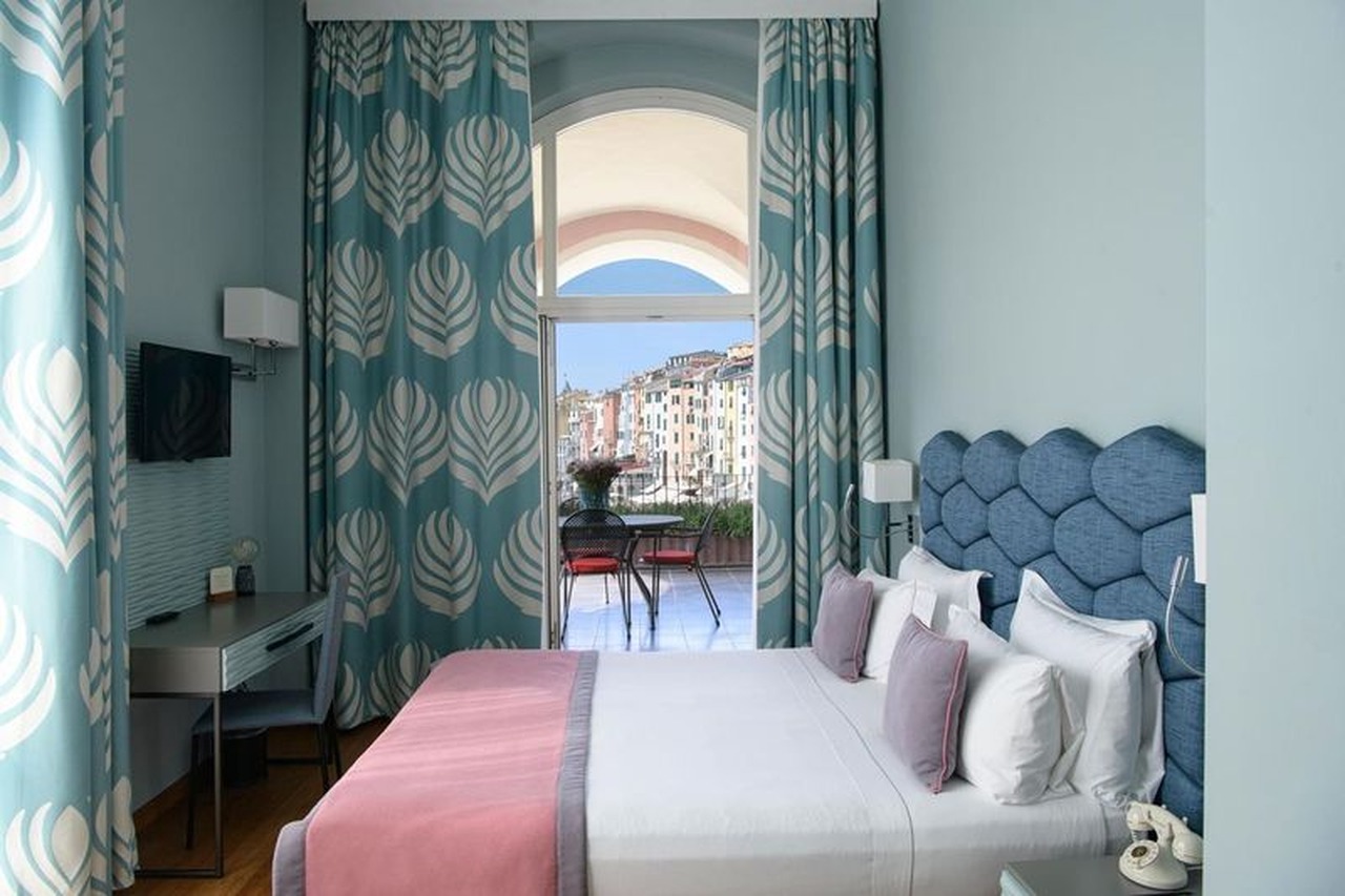 Cloister Terrace junior suite grand hotel portovenere