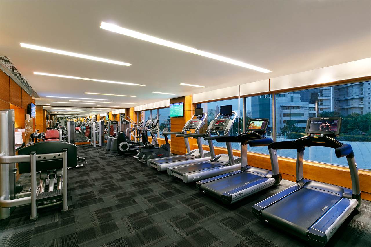 Crowne Plaza gym