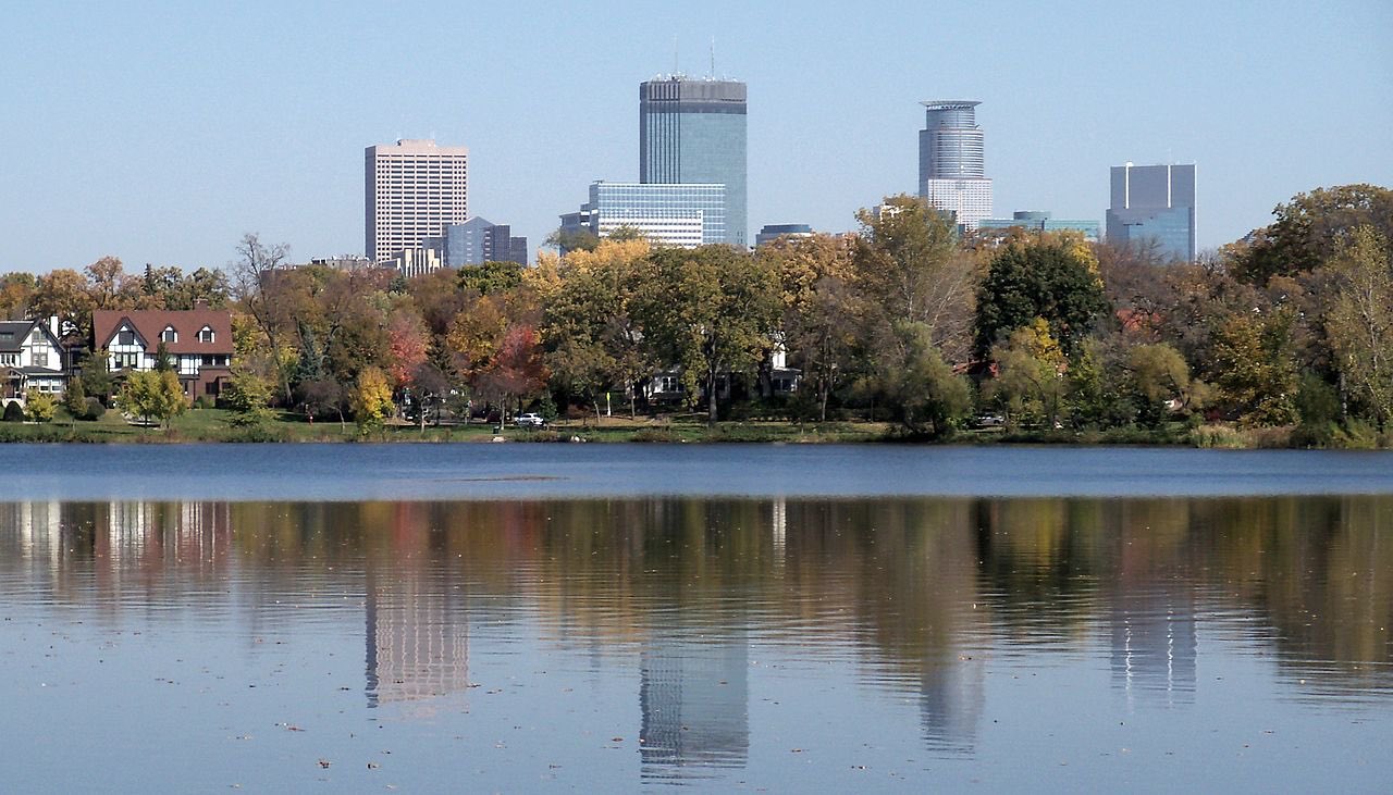 Minneapolis and Lake of the Isles